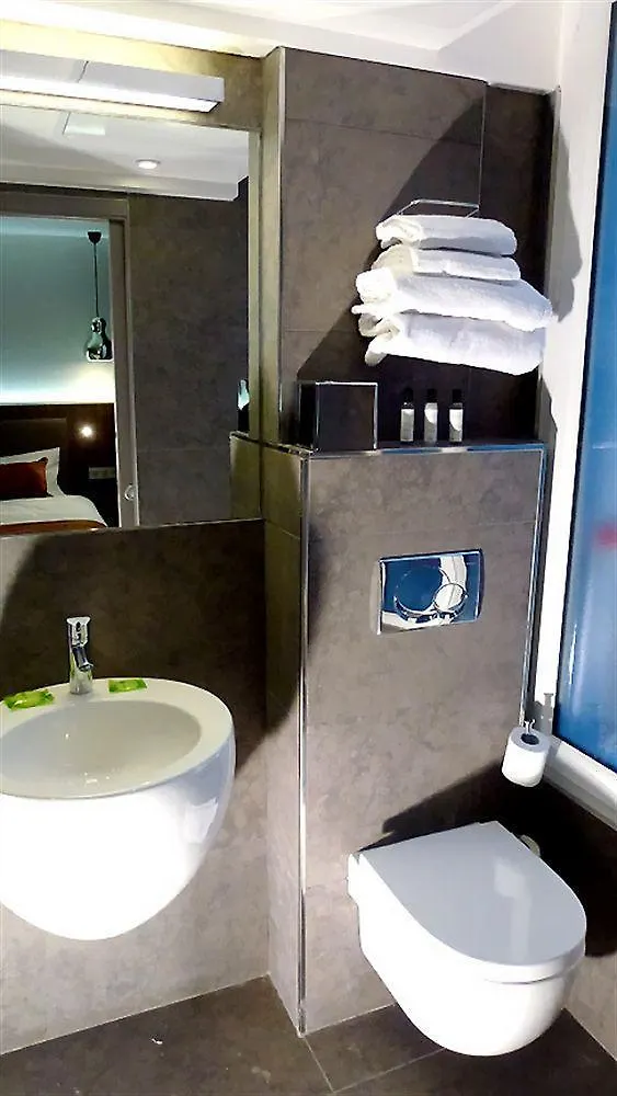 Hotel Alhambra Paris