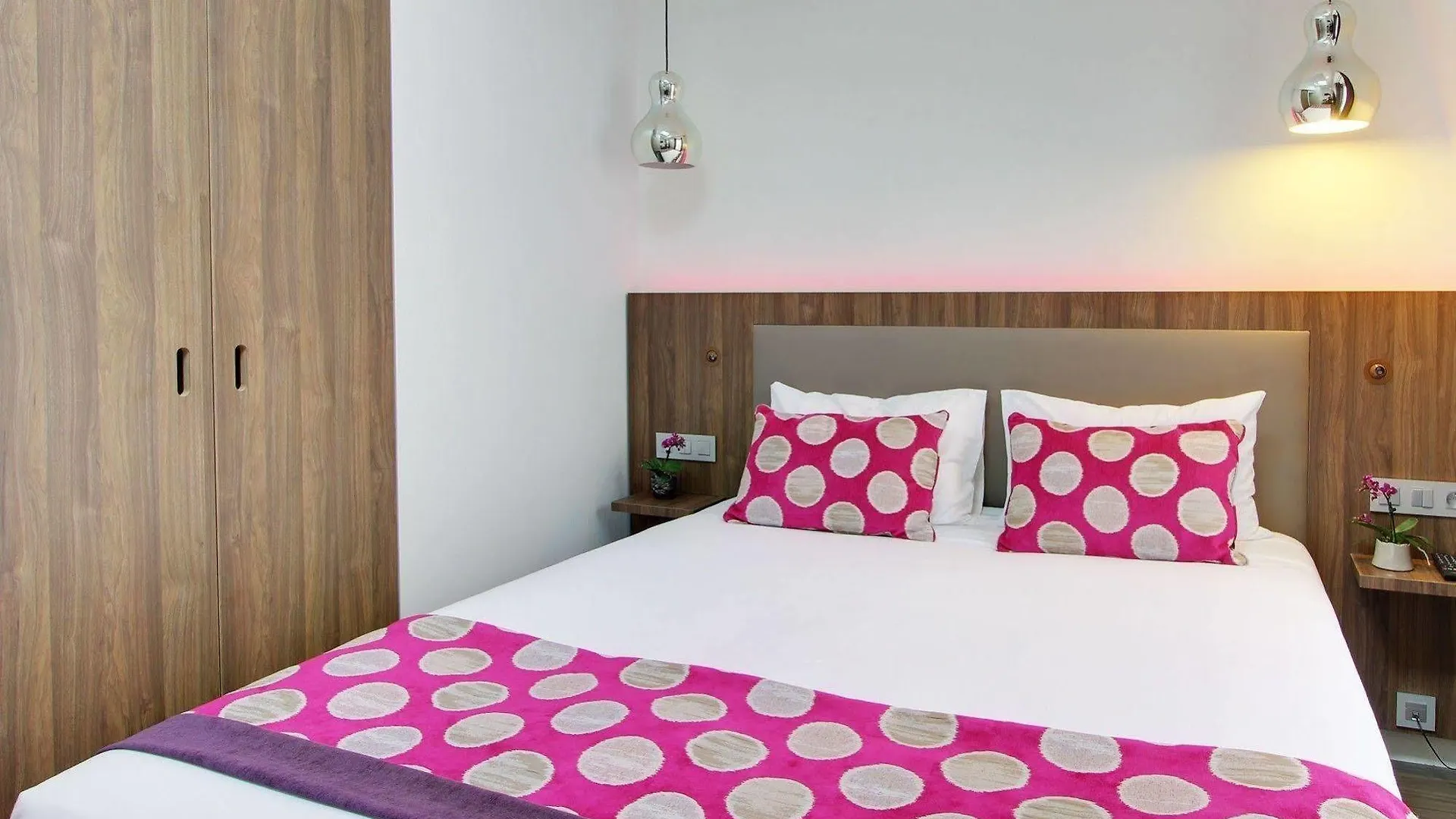 Hotel Alhambra Paris